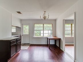 5711 Thrush Drive, Houston TX 77033