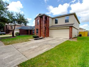 10206 Ravenwood View Lane, Houston TX 77075
