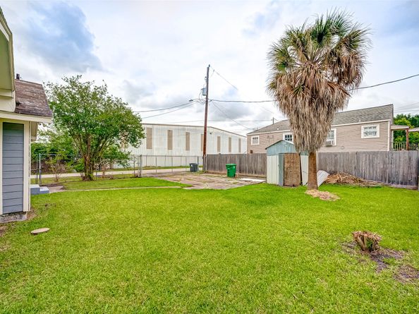 1510 Walton Street, Houston TX 77009
