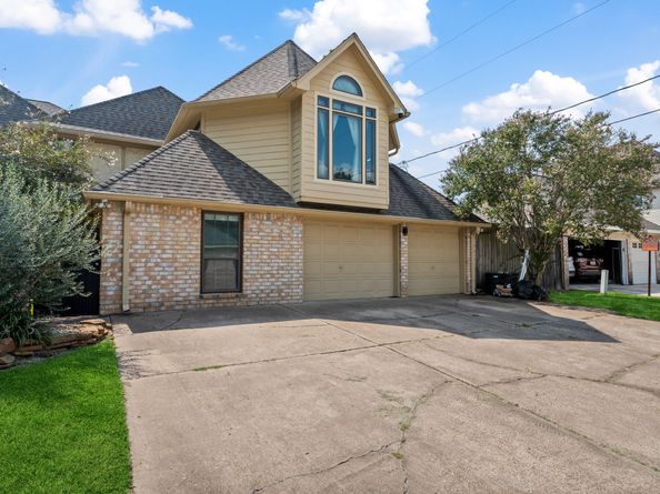 12106 Cypresswood Drive, Houston TX 77070