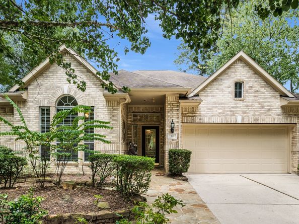 30 W Windsor Hills Circle, Conroe TX 77384