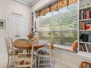 30 W Windsor Hills Circle, Conroe TX 77384