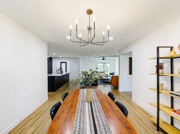 1718 Capstan Road, Houston TX 77062