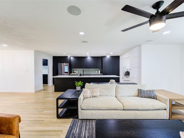 1718 Capstan Road, Houston TX 77062