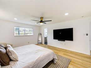 1718 Capstan Road, Houston TX 77062