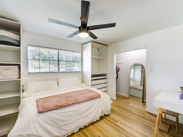 1718 Capstan Road, Houston TX 77062