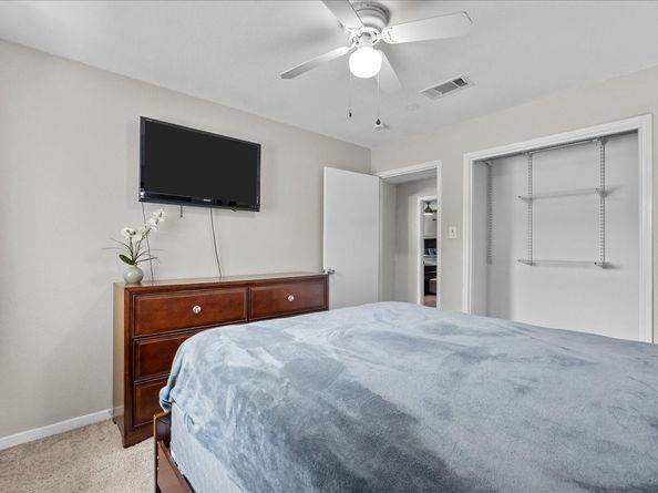 16239 Brookford Drive, Houston TX 77059