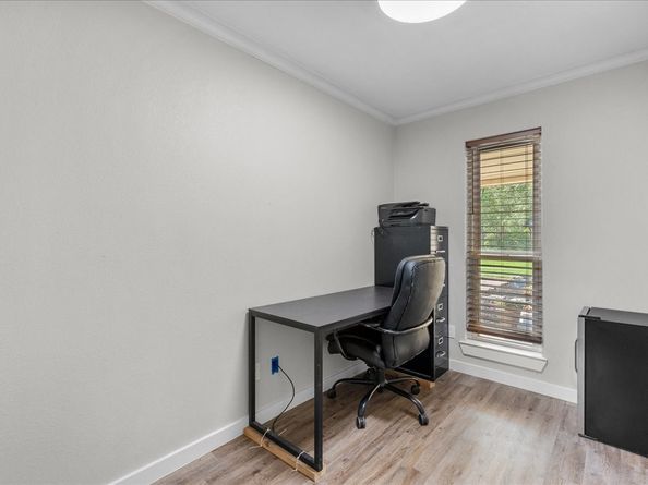 16239 Brookford Drive, Houston TX 77059