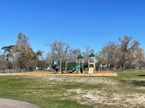 1503-B Caywood Lane, Houston TX 77055