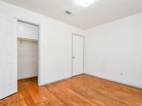 3031 Shawnee Drive, Sugar Land TX 77479