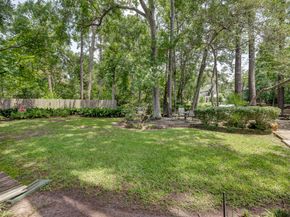 54 Patti Lynn Lane, Houston TX 77024