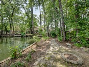 54 Patti Lynn Lane, Houston TX 77024