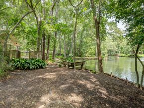54 Patti Lynn Lane, Houston TX 77024