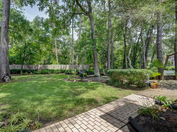 54 Patti Lynn Lane, Houston TX 77024