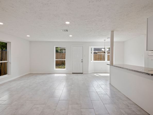 9423 Kristin Drive, Houston TX 77031