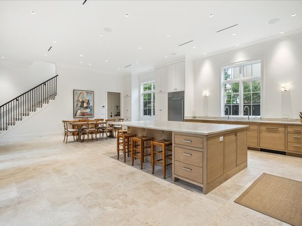 1928 Dunstan Road, Houston TX 77005