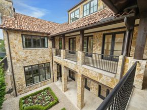 1928 Dunstan Road, Houston TX 77005