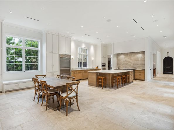 1928 Dunstan Road, Houston TX 77005