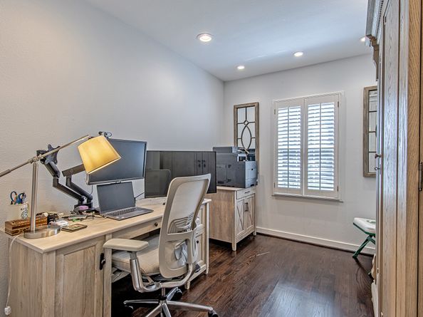 520 W 30th Street, Houston TX 77018