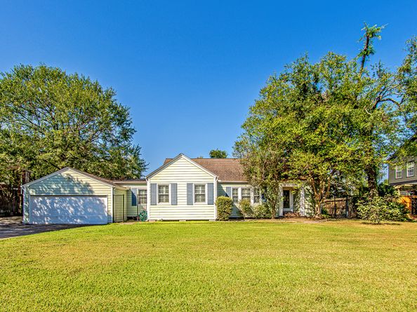 520 W 30th Street, Houston TX 77018