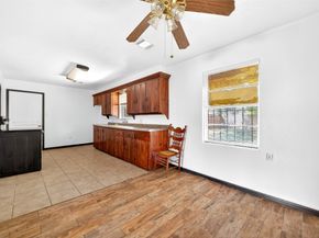 423 Gammon Drive, Houston TX 77022