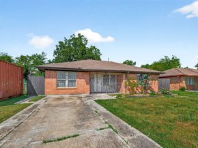 423 Gammon Drive, Houston TX 77022