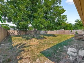 423 Gammon Drive, Houston TX 77022