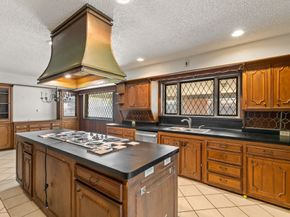 7846 Santa Elena Street, Houston TX 77061