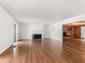 7846 Santa Elena Street, Houston TX 77061