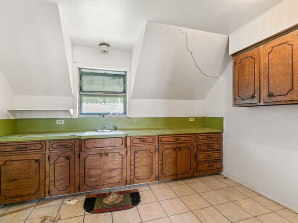 7846 Santa Elena Street, Houston TX 77061