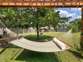 4602 Randwick Drive, Houston TX 77092