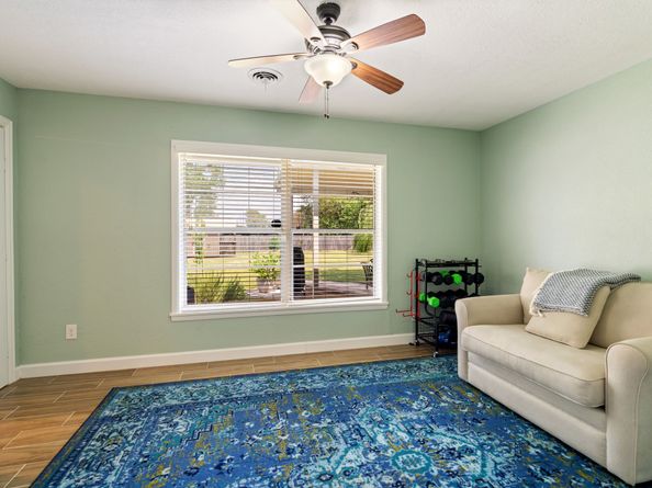 4602 Randwick Drive, Houston TX 77092