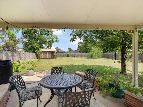 4602 Randwick Drive, Houston TX 77092