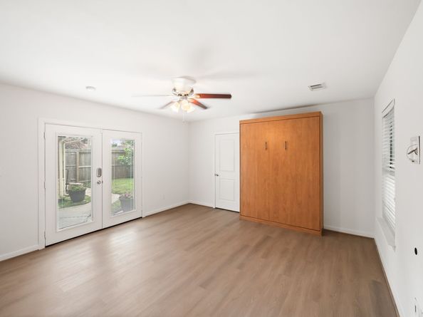 1526 Du Barry Lane, Houston TX 77018