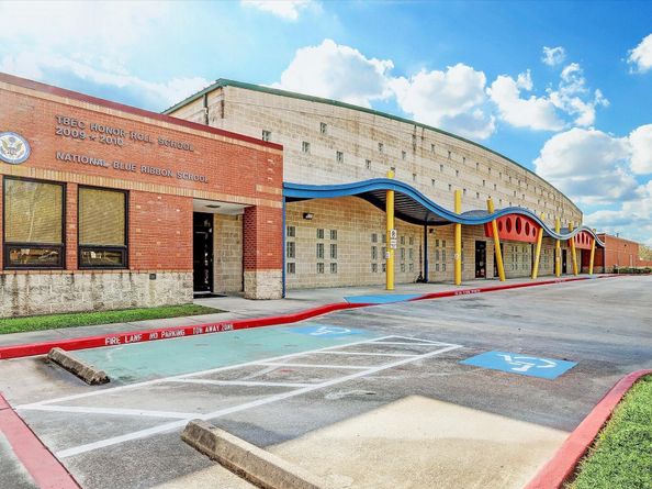 1526 Du Barry Lane, Houston TX 77018