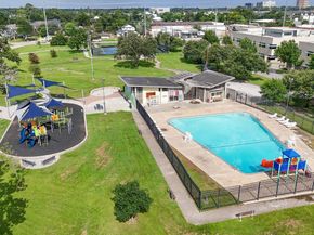 1526 Du Barry Lane, Houston TX 77018