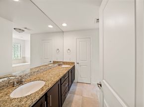 1526 Du Barry Lane, Houston TX 77018