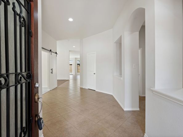 2707 Oak Pass Court, Conroe TX 77385