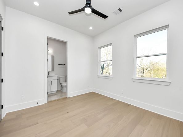 4206 Oxford Street, Houston TX 77022