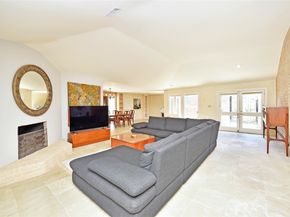 11418 Lakeside Place Drive, Houston TX 77077