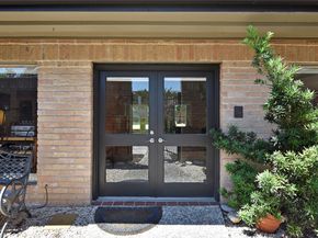 11418 Lakeside Place Drive, Houston TX 77077