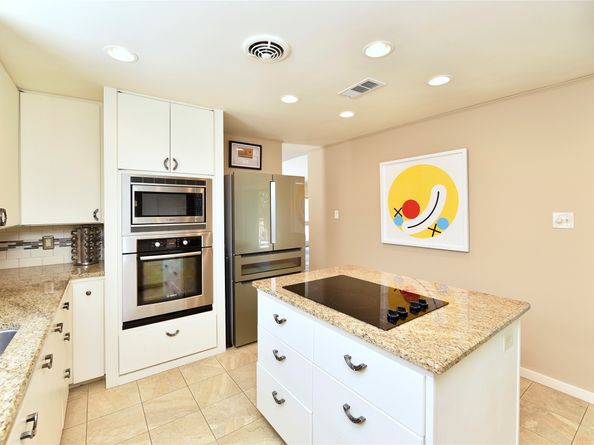 11418 Lakeside Place Drive, Houston TX 77077