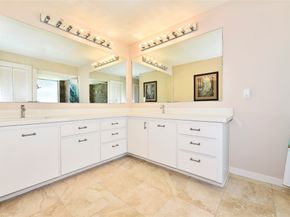 11418 Lakeside Place Drive, Houston TX 77077