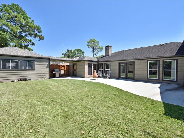 11418 Lakeside Place Drive, Houston TX 77077