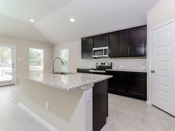 20411 Rockpark Lane, Lago Vista TX 78645