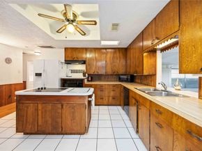 7518 Magnolia Street, Houston TX 77023