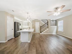 101 N Villa Oaks Drive, The Woodlands TX 77382