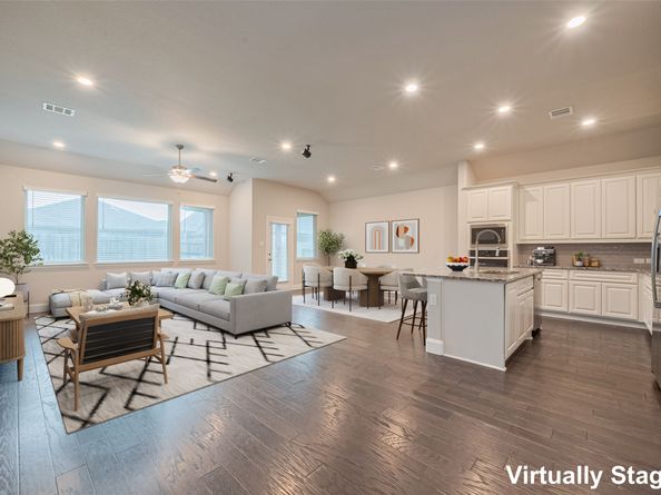 22092 Volante Drive, Spring TX 77386