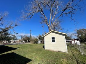 6642 Teluco Street, Houston TX 77055