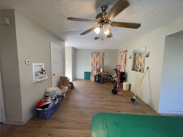 6642 Teluco Street, Houston TX 77055